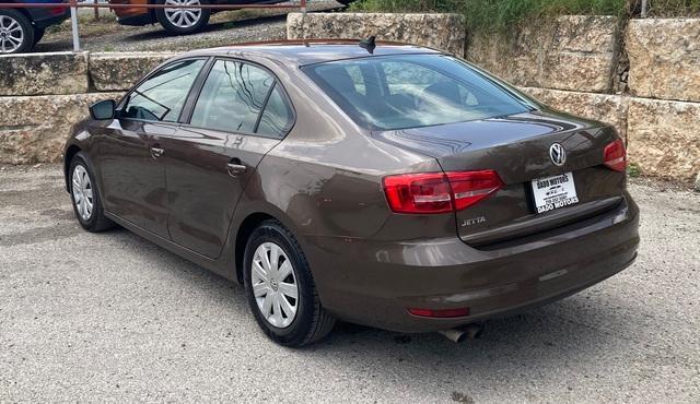 2015 volkswagen jetta 2.0l s
