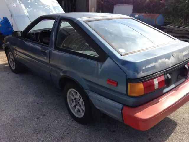 1986 toyota corolla sport gts hatchback 2-door 1.6l ae86 4age trueno trd