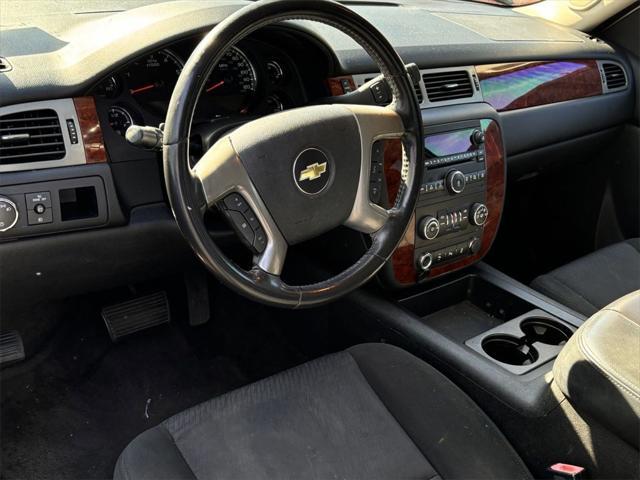 2013 chevrolet avalanche ls