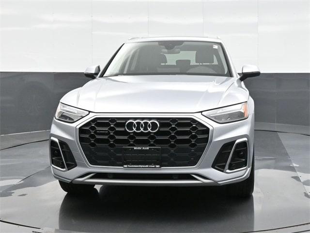 2024 audi q5 45 s line premium