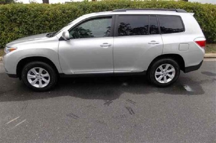 2012 toyota highlander in richmond, va