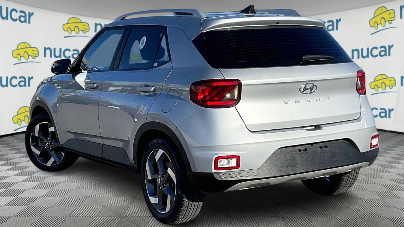 2021 hyundai venue sel