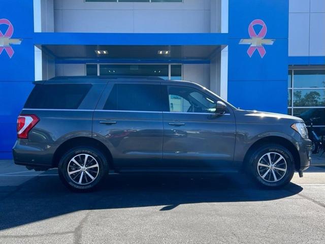 2020 ford expedition xlt