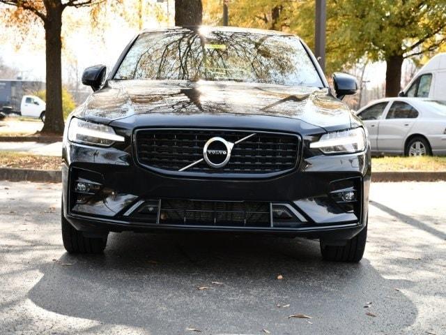 2022 volvo s60 b5 awd momentum