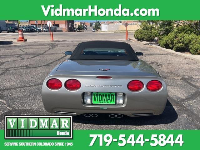 2002 chevrolet corvette base