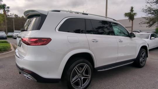 2025 Mercedes-Benz GLS