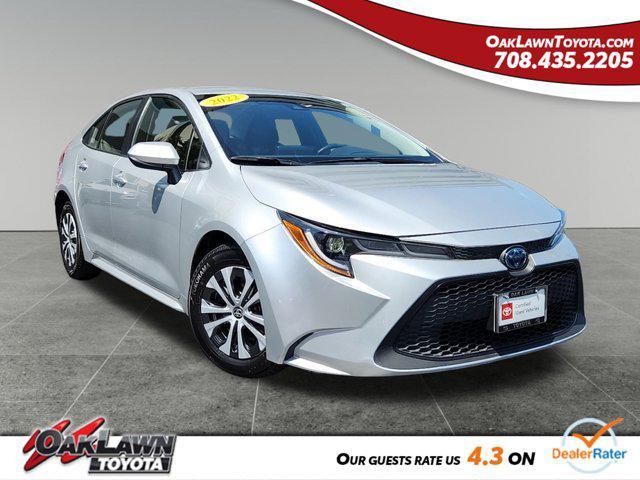 2022 toyota corolla hybrid le