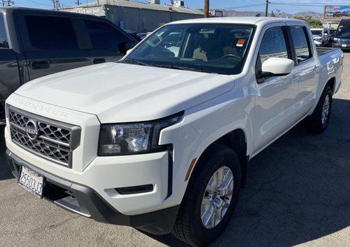 2022 nissan frontier