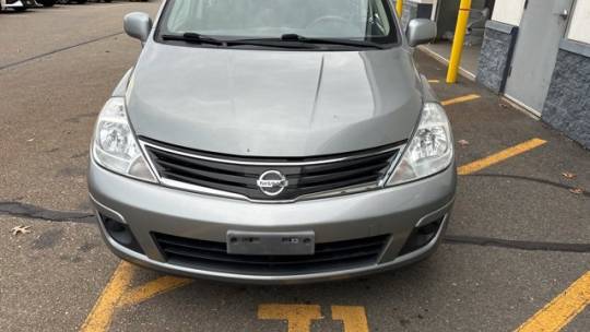 2012 nissan versa