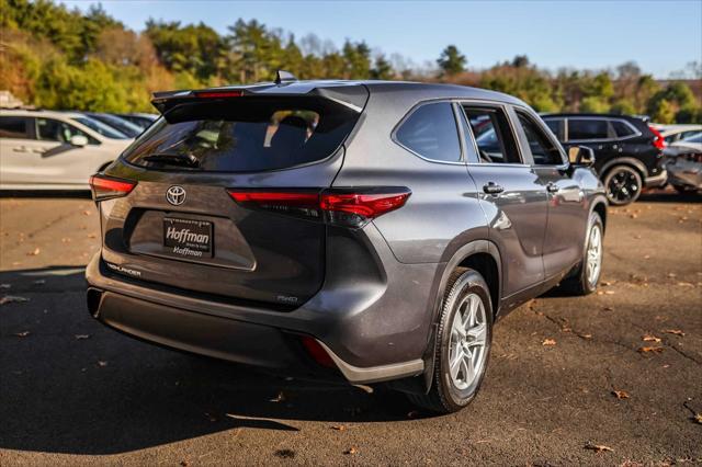 2023 toyota highlander l