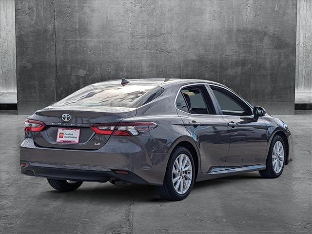 2024 toyota camry le