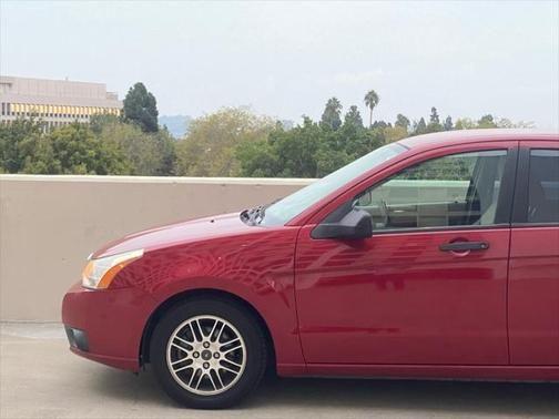 2010 ford focus