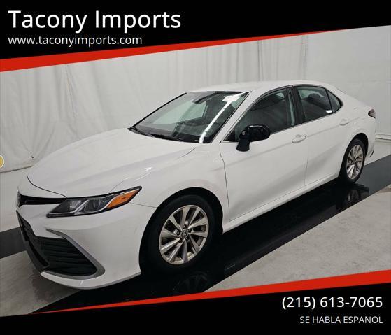 2021 toyota camry le