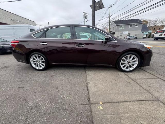 2013 toyota avalon limited