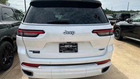2022 Jeep Grand Cherokee l summit