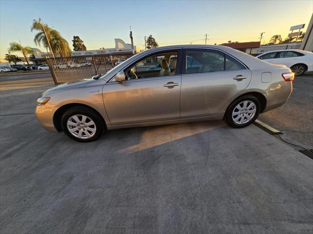 2009 toyota camry hybrid base