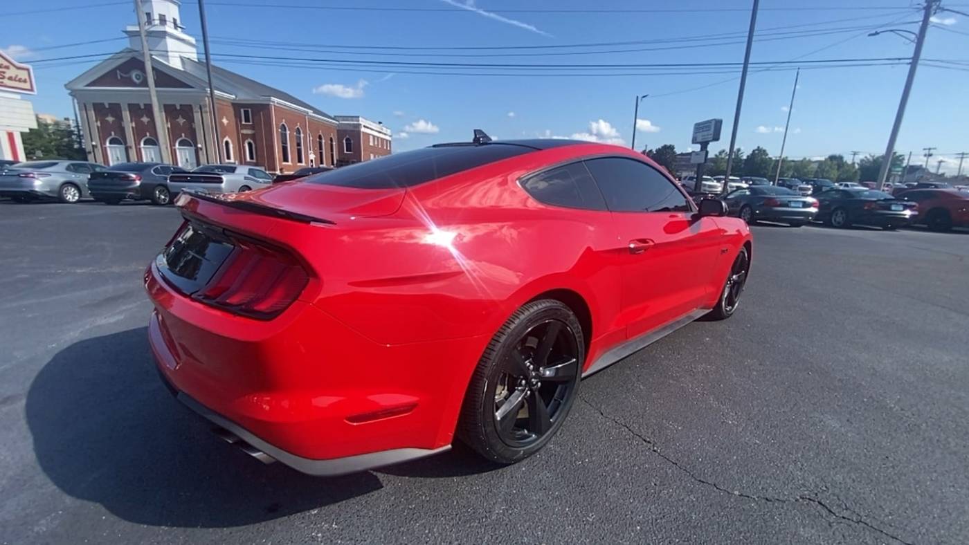 2022 ford mustang gt
