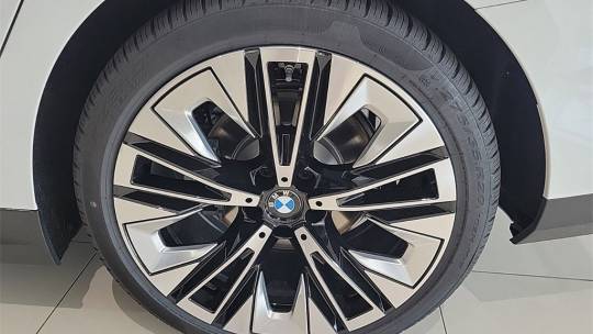 2024 BMW 5 series