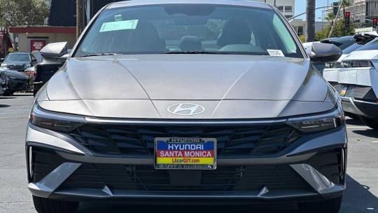 2024 Hyundai Elantra
