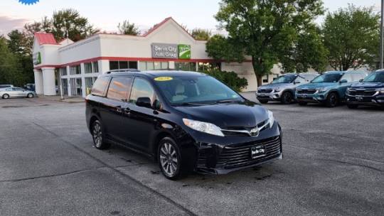 2020 toyota sienna le 7-passenger