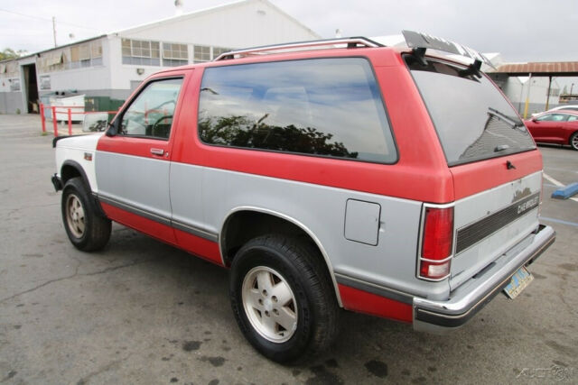 1986 chevrolet s-10 blazer automatic 6 cylinder 4wd no reserve