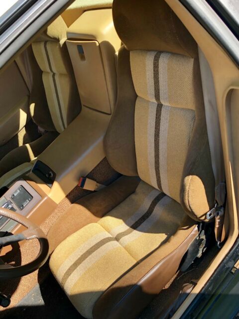 1984 pontiac fiero base 2.5l