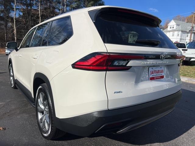 2024 toyota grand highlander limited