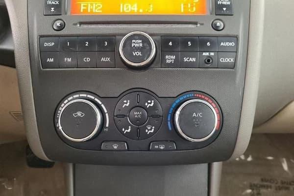 2012 nissan altima in green bay, wisconsin