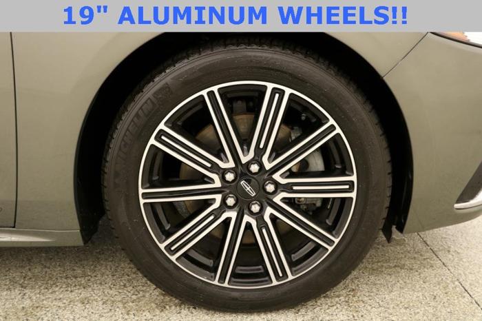 used 2017 lincoln continental reserve leavenworth, ks 66048 for sale in leavenworth, kansas
