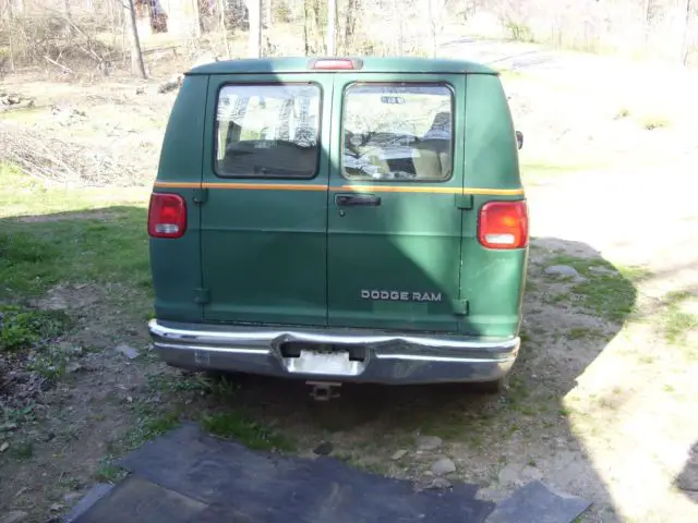 1994 dodge window passenger van with two bench seats in the rear