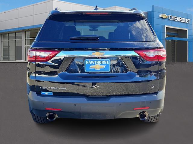 2021 chevrolet traverse lt leather