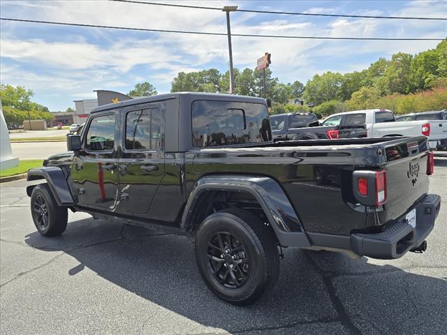2022 jeep gladiator altitude 4x4