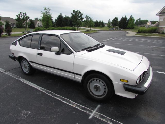 alfa romeo gtv 6 * ferrari * fiat * lancia * lamborghini * nice example