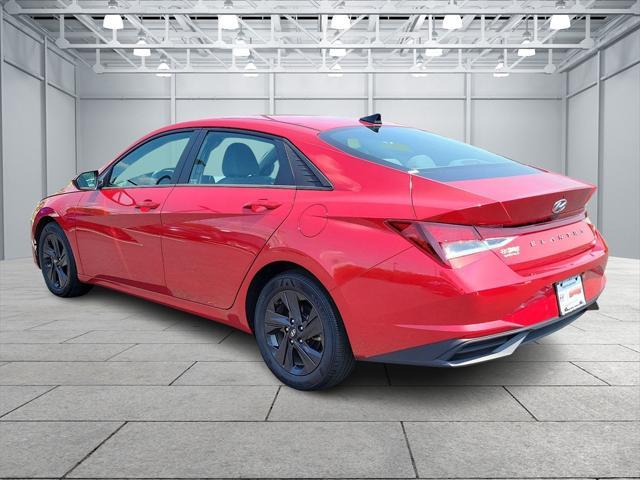 2022 hyundai elantra sel