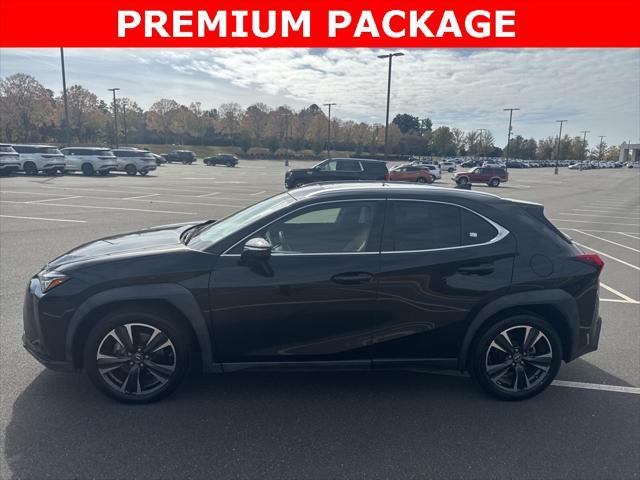2021 lexus ux 200 base