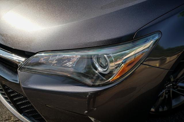 2017 toyota camry se