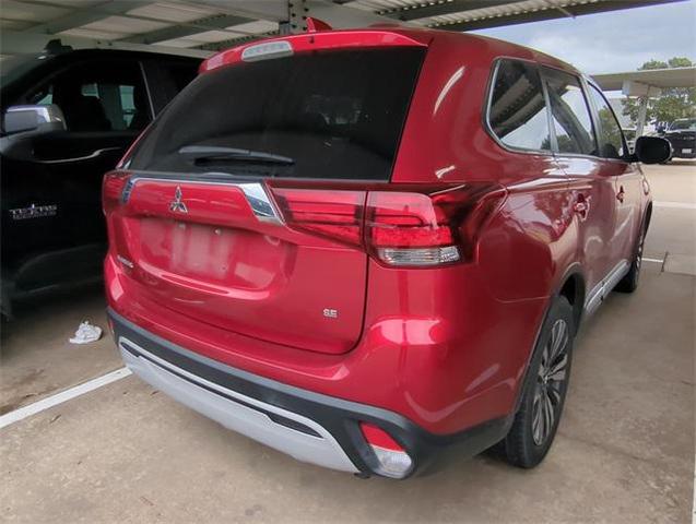 2020 mitsubishi outlander se