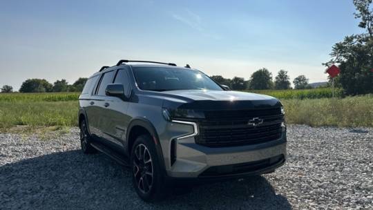 2023 chevrolet suburban rst