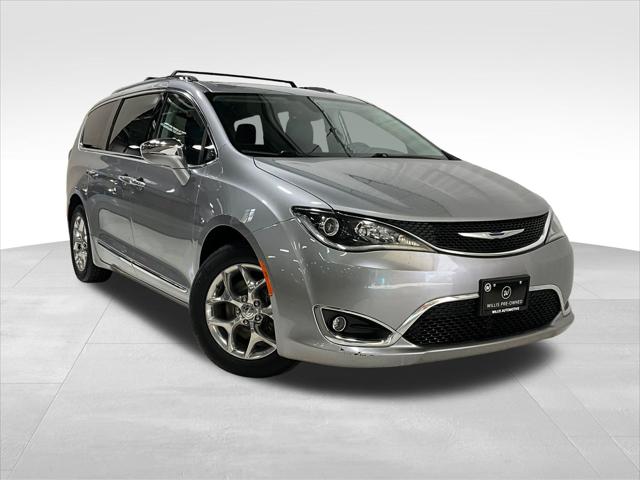 2018 chrysler pacifica limited