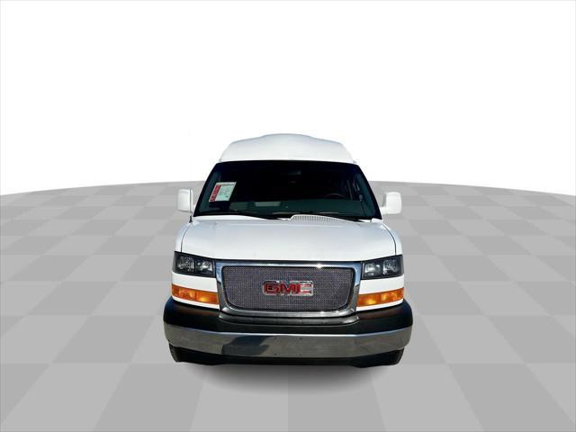 2017 gmc savana 2500 work van