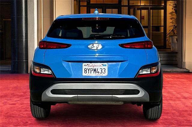 2022 hyundai kona se