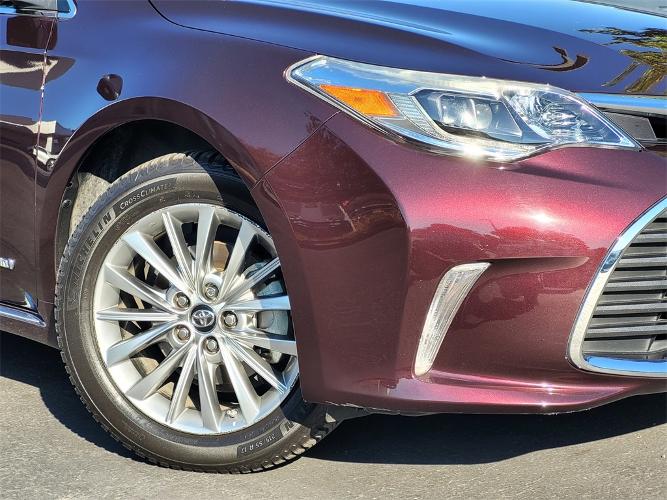 cpo 2018 toyota avalon hybrid xle premium