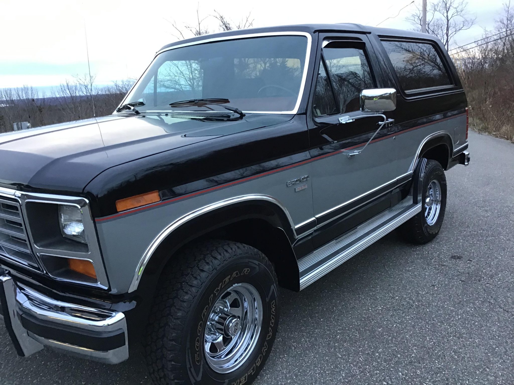 1986 ford bronco xlt 4x4