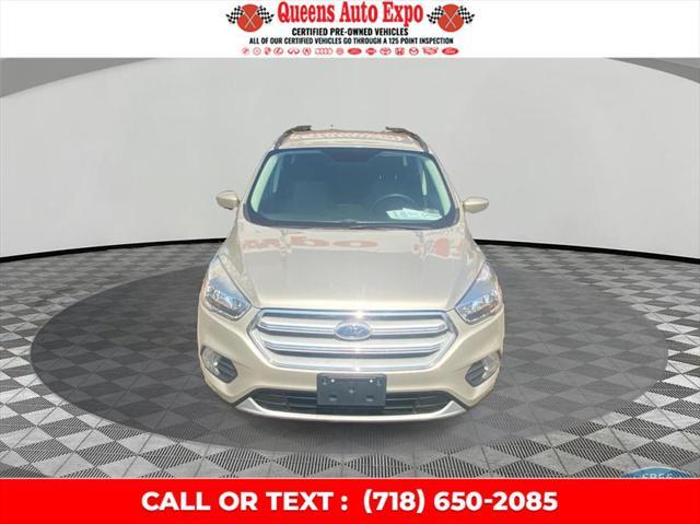 2018 ford escape se