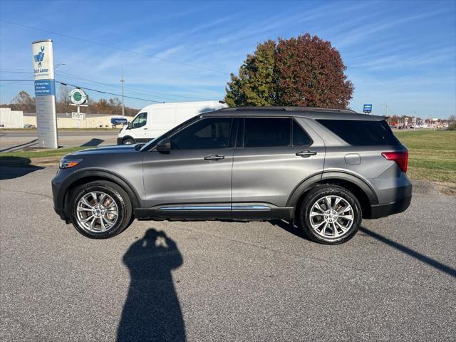 2022 ford explorer xlt