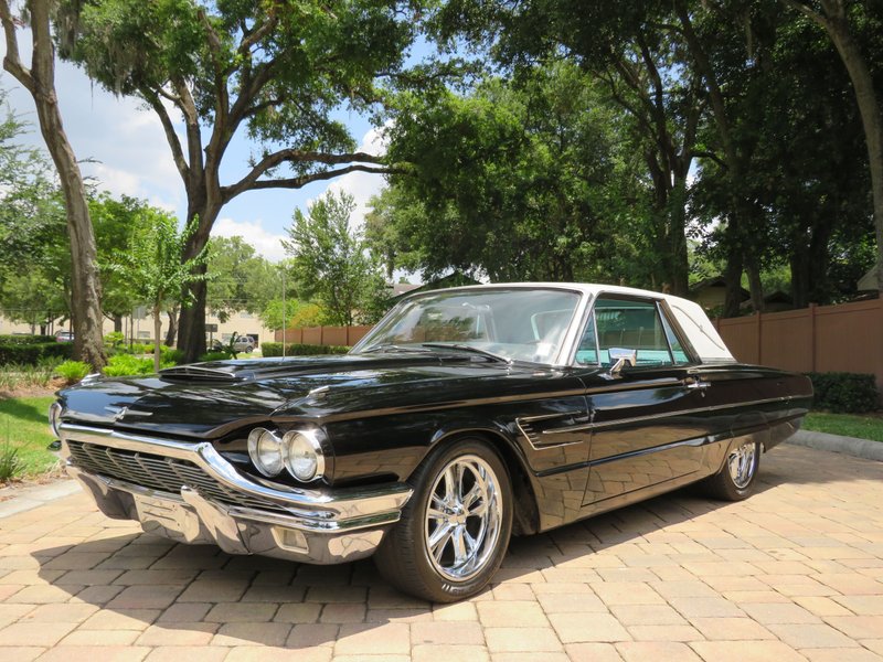 1965 ford thunderbird