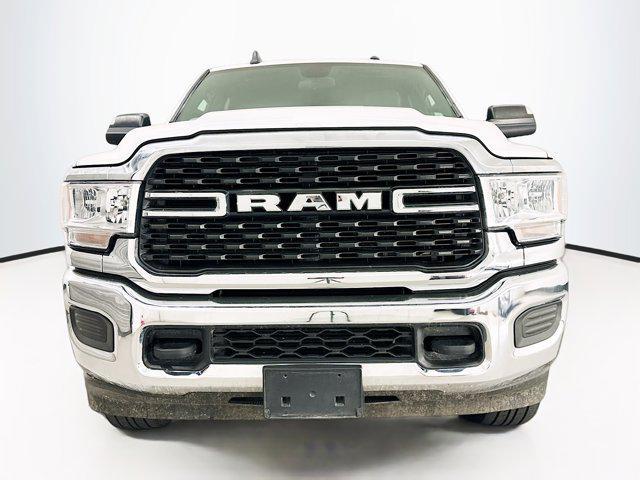 2022 ram 2500 big horn crew cab 4x4 8' box