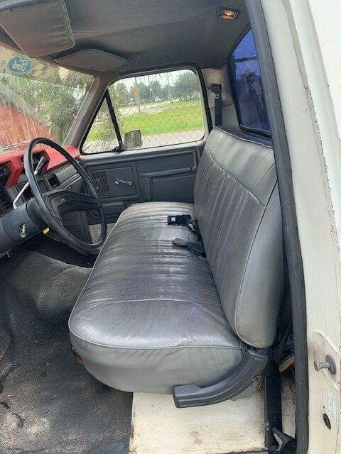 1986 ford f150 custom 71,000 low miles stepside pickup f-150 6 cyl no reserve