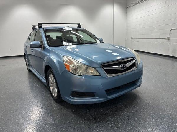 2010 subaru legacy in secaucus, new jersey