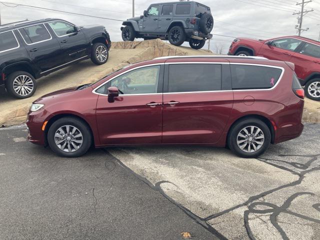 2021 chrysler pacifica touring l